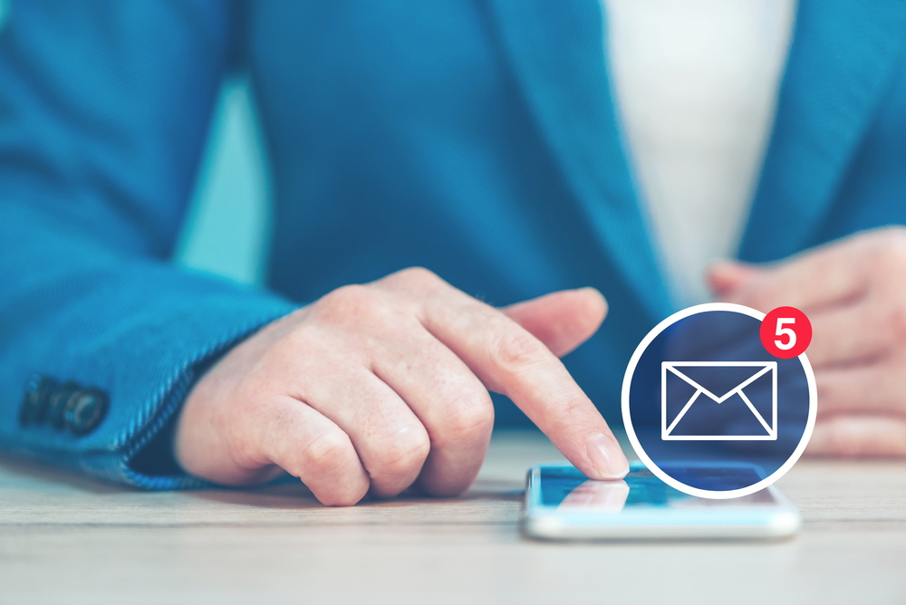 Using Business SMS to Make a Difference with Your Customers